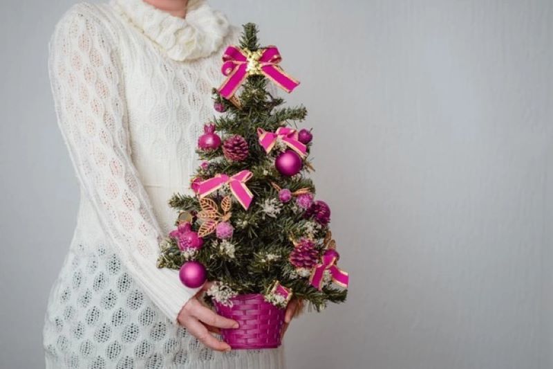 How to Light Up Your Holiday with a Gorgeous Artificial Christmas Tree